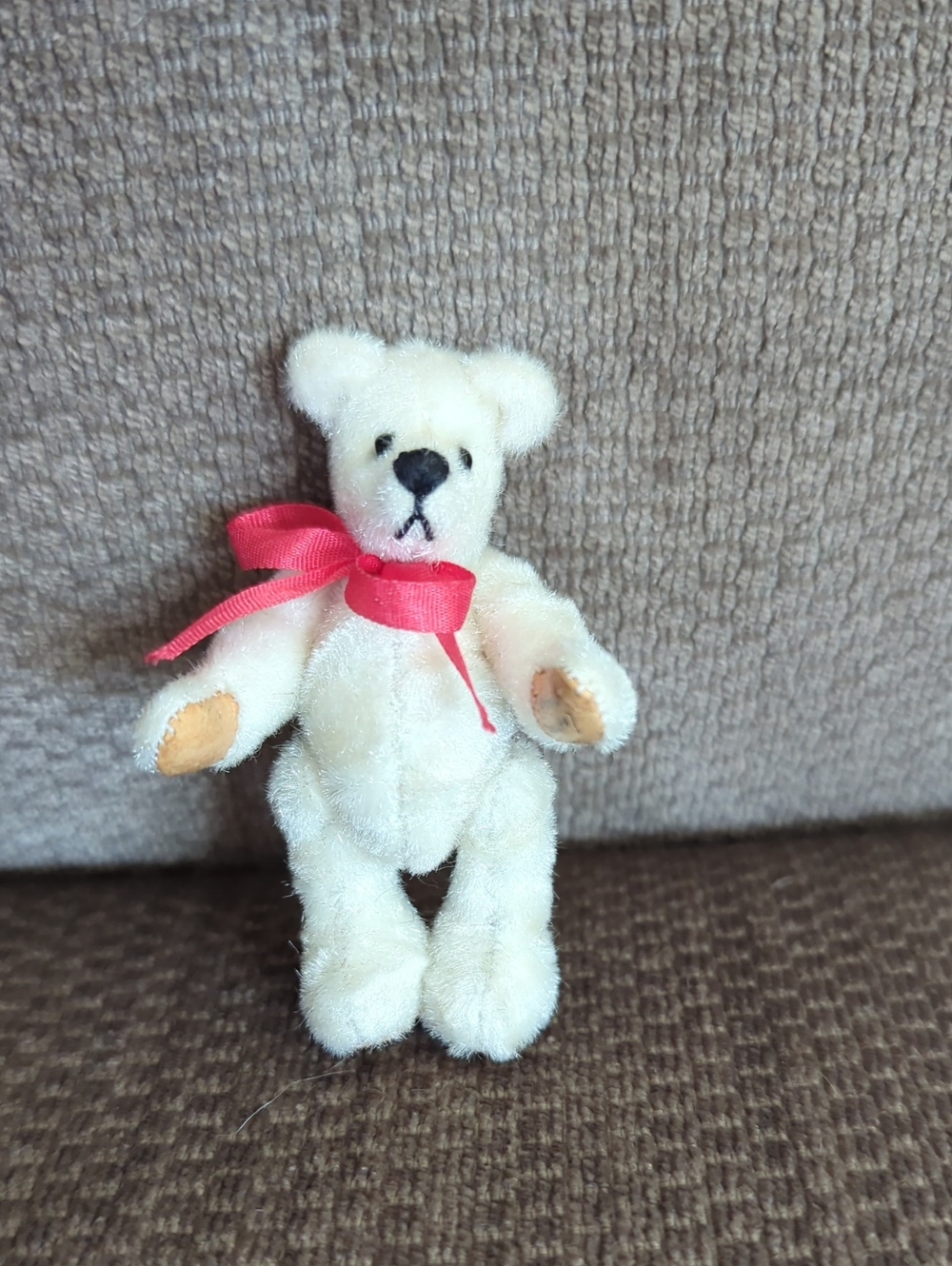 World Of Miniature Bears White 1997 Jointed Signed Bear